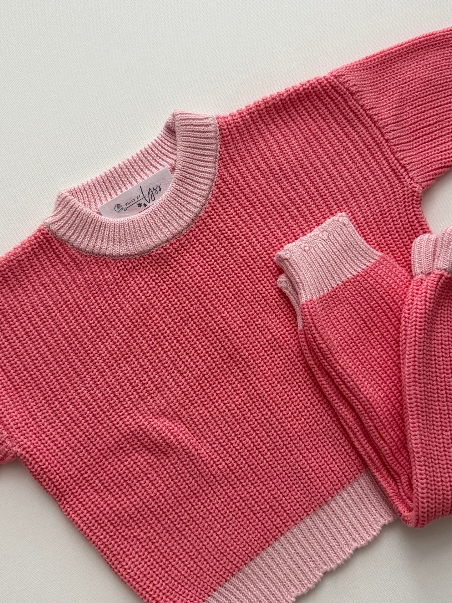 Scalloped Edge Knit Set